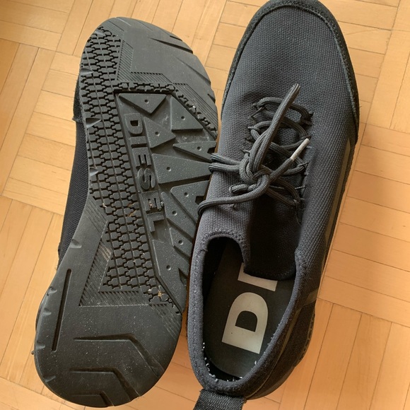 Diesel Men’s sneakers ,authentic in very good condition US size 12 - Picture 5 of 6